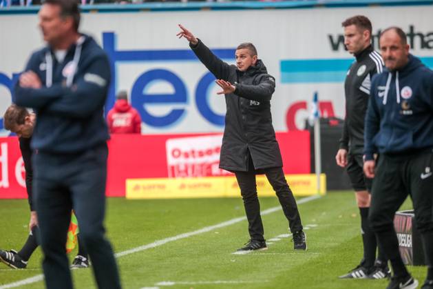 Trainer Mersed Selimbegovic (Regensburg) ; GER, FC Hansa Rostock vs. SSV Jahn Regensburg, Fussball, 2. Bundesliga, 31. Spieltag, Spielzeit 2022 2023, 06.05..2023, DFL REGULATIONS PROHIBIT ANY USE OF PHOTOGRAPHS AS IMAGE SEQUENCES AND OR QUASI-VIDEO, @ Andy Bünning Rostock Ostseestadion Mecklenburg - Vorpommern Deutschland