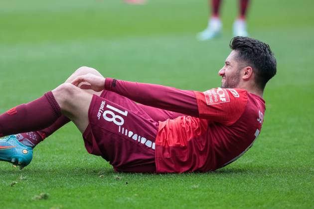Frust, Enttaeuschung, Zorn bei Aygün Yildirim (Regensburg) ; GER, FC Hansa Rostock vs. SSV Jahn Regensburg, Fussball, 2. Bundesliga, 31. Spieltag, Spielzeit 2022 2023, 06.05..2023, DFL REGULATIONS PROHIBIT ANY USE OF PHOTOGRAPHS AS IMAGE SEQUENCES AND OR QUASI-VIDEO, Rostock Ostseestadion Mecklenburg - Vorpommern Deutschland