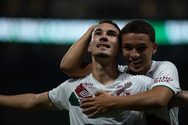 Fluminense is the champion of the Brazilian under-17 football championship Sao paulo (sp), 11 01 2024 - brazilian under-17 palmeiras vs fluminense - fluminense players celebrate winning the title after the match between palmeiras and fluminense, valid for the final of the brazilian under-17 football championship, on the night of this friday, november 1st, at allianz parque, in sao paulo-sp. (Foto: Ronaldo Barreto Thenews2 imago images) SPO  Copyright: xRONALDOxBARRETOx