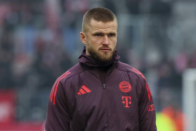Eric Dier (FC Bayern Muenchen) schaut, Bundesliga, FC St. Pauli 1910 v FC Bayern München, Millerntor Stadium am 09. November 2024 in Hamburg, Deutschland. (Foto von Marco Steinbrenner DeFodi Images) Eric Dier (FC Bayern Muenchen) looks on, Bundesliga, FC St. Pauli 1910 v FC Bayern München, Millerntor Stadium, November 9, 2024 in Hamburg, Germany. (Photo by Marco Steinbrenner DeFodi Images) DFL regulations prohibit any use of photographs as image sequences and or quasi-video. not used in POL SRB CRO FRA GBR NED ITA USA Defodi-700_pauli_muenchen_20241109_210 Defodi-700 not used in POL SRB CRO FRA GBR NED ITA USA DFL regulations prohibit any use of photographs as image sequences and or quasi-video.