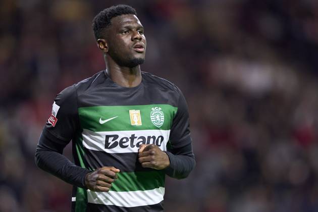 Sporting Clube de Braga v Sporting Clube de Portugal - Liga Portugal Betclic Ousmane Diomande of Sporting CP looks on during the Liga Portugal Betclic match between SC Braga and Sporting CP at Estadio Municipal de Braga in Braga, Portugal, on November 10, 2024. Braga, Portugal Portugal Copyright: xJosexManuelxAlvarezxReyx originalFilename:alvarezrey-notitle241110_nplU4