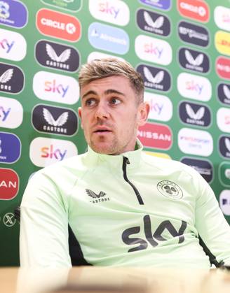 Republic of Ireland press conference, PK, Pressekonferenz FAI National Training Centre, Dublin 11 11 2024 Sammie Szmodics Sammie Szmodics 11 11 2024 Copyright: x INPHO NickxElliottx EB9A8563
