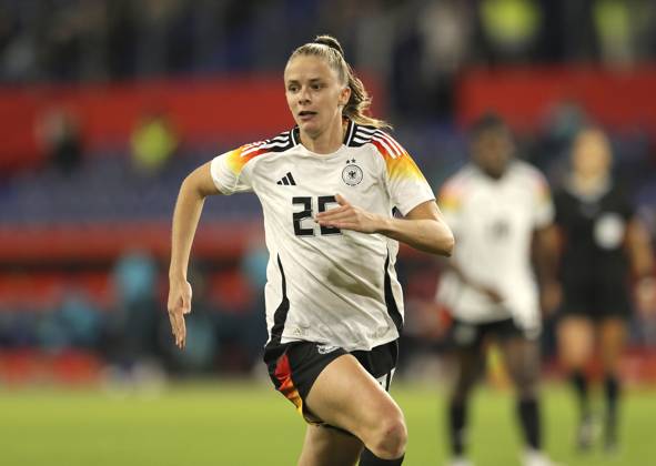 Foto : Vivien ENDEMANN ( GER ) Fussball international, Frauen Länderspiel in Duisburtg am Mo. 28.10.2024 Deutschland - Australien 1 - 2