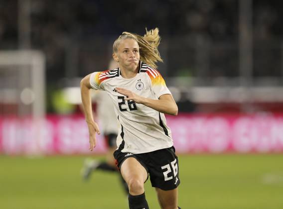 Foto : Vivien ENDEMANN ( GER ) Fussball international, Frauen Länderspiel in Duisburtg am Mo. 28.10.2024 Deutschland - Australien 1 - 2