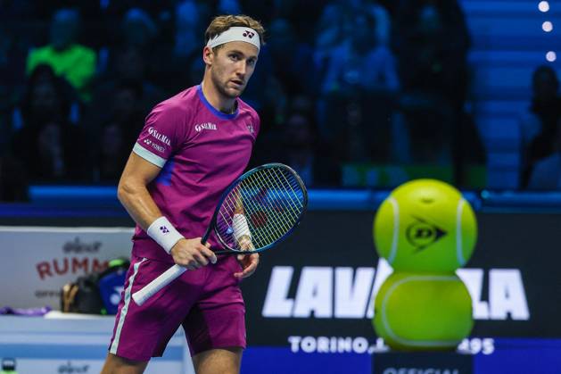 TENNIS - Internazionali di Tennis - Nitto ATP, Tennis Herren Finals - Ruud vs Rublev Casper Ruud of Norway celebrates during Men s Singles Group Stage match against Andrey Rublev of Russia on day six of the Nitto ATP Finals 2024 at Inalpi Arena. Casper Ruud wins 6-4, 5-7, 6-2 over Andrey Rublev Turin Italy Copyright: xIPAxSport ABACAx