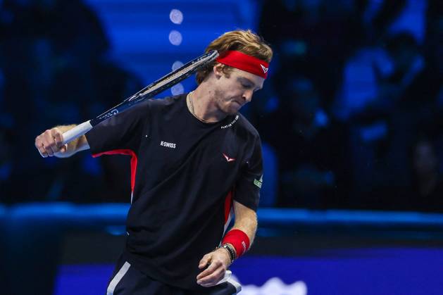 TENNIS - Internazionali di Tennis - Nitto ATP, Tennis Herren Finals - Ruud vs Rublev Andrey Rublev of Russia reacts during Men s Singles Group Stage match against Casper Ruud of Norway on day six of the Nitto ATP Finals 2024 at Inalpi Arena. Casper Ruud wins 6-4, 5-7, 6-2 over Andrey Rublev Turin Italy Copyright: xIPAxSport ABACAx