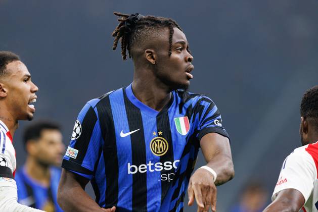 Yann Bisseck seen during UEFA Champions League game between teams of Internazionale Milano and Arsenal FC (Maciej Rogowski) Milan San Siro Italy Copyright: xMaciejxRogowskix interarsenal2425-109