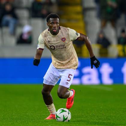 Cercle Brugge v Heart of Midlothian Europa Conference League 28 11 2024. Matchday 4 of 6 Daniel Oyegoke of Hearts during the Europa Conference League match between Cercle Brugge and Heart of Midlothian at the Jan Breydel Stadion, Brugge, Belguim on 28 November 2024. Editorial use only , Copyright: xMalcolmxMackenzie HeartsxFCx PSI-20881-0070