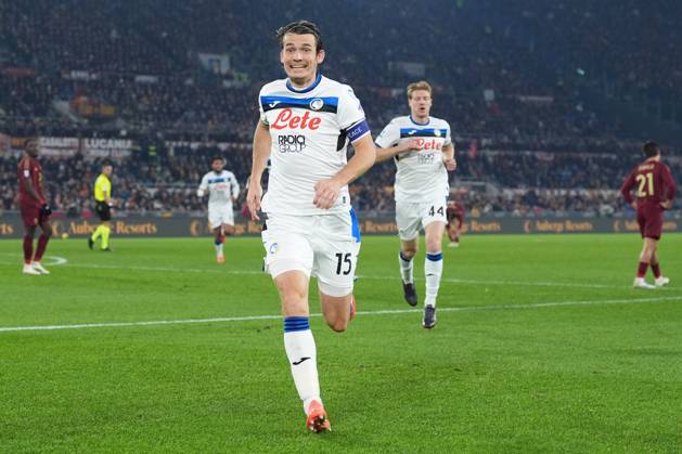 Atalanta s Marten de Roon celebrates after scoring 0-1 during the Serie A EniLive soccer match between Roma and Atalanta at the Rome s Olympic stadium, Italy - Monday December 2, 2024 - Soccer ( Photo by Alfredo Falcone LaPresse ) Copyright: xAlfredoxFalcone LaPressex