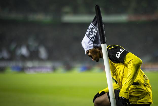 Bilder des Jahres 2024, Sport 12 Dezember Mönchengladbach, Germany. 07th Dec 2024. Torjubel: Jamie Gittens (BvB) Borussia Mönchengladbach - Borussia Dortmund 07.12.2024