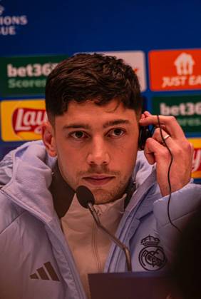 December 9, 2024, Bergamo, Italia: Real Madrid s Federico Valverde during press conference, PK, Pressekonferenz on the eve of the UEFA Champions League soccer match between Atalanta BC and Real Madrid CF at Bergamo Stadium in Bergamo, Italy, 9 December 2024 Cordon Press