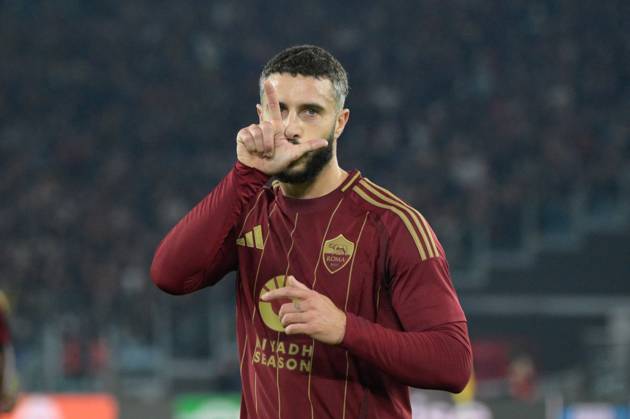 Romaâ??s Mario Hermoso celebrates after scoring the goal 3-0 during the UEFA Europa League 2024-2025 football match between AS Roma and SC Braga at the Olympic Stadium in Rome on December 12, 2024. Copyright: xFabrizioxCorradetti IPAxSportx xipa-agency.netx xx IPA_52347647 IPA_Agency_IPA52347647