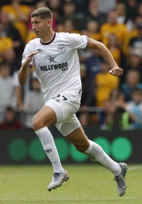Wolverhampton Wanderers v Brentford - Premier League - Molineux September 18, 2021, Wolverhampton, United Kingdom: Wolverhampton, England, 18th September 2021. Vitaly Janely of Brentford during the Premier League match at Molineux, Wolverhampton. Picture credit should read: Darren Staples Sportimage Wolverhampton United Kingdom EDITORIAL USE ONLY Copyright: xx ZUMA-20210918_zaf_si1_459.jpg DarrenxStaplesx csmphototwo791702