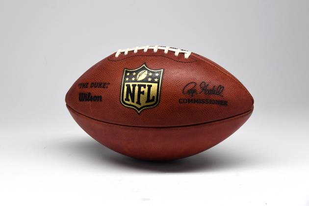 NFL, American Football Herren, USA Creative Detailed view of NFL Wilson Duke football. EDITORIAL USE ONLY Copyright: xImagexofxSportx ImagexofxSportx iosphotos188499