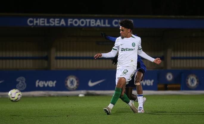 - Chelsea U21, U 21 v Sporting CP U21, Premier League International Cup, Kingsmeadow Stadium, London, UK - 7th January 2025. Daniel Weir Crystal Pix Gabriel Silva of Sporting CP U21 B scores to put Sporting CP U21 B 2-1 ahead against Chelsea U21. - Chelsea U21 v Sporting CP U21, Premier League International Cup, Kingsmeadow Stadium, London, UK - 7th January 2025. Daniel Weir Crystal Pix London Kingsmeadow Stadium UK Copyright: xDanxWeirx CP_Chelsea_U21_Sporting_CP_U21_08