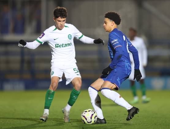 - Chelsea U21, U 21 v Sporting CP U21, Premier League International Cup, Kingsmeadow Stadium, London, UK - 7th January 2025. Daniel Weir Crystal Pix Richard Olise of Chelsea U21 battles Flavio Goncalves of Sporting Lisbon U21 B.- Chelsea U21 v Sporting CP U21, Premier League International Cup, Kingsmeadow Stadium, London, UK - 7th January 2025. Daniel Weir Crystal Pix London Kingsmeadow Stadium UK Copyright: xDanxWeirx CP_Chelsea_U21_Sporting_CP_U21_106