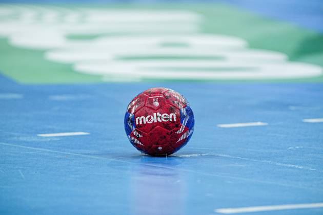 Molten Spielball, Themenfoto, Themenbild, Symbolfoto, Symbolbild, Stockfoto GER, Deutschland vs. Brasilien, Handball, Testspiel, Saison 2024 2025, 09.01.2025 GER, Deutschland vs. Brasilien, Handball, Testspiel, Saison 2024 2025, 09.01.2025 Flensburg Copyright: xEibner-Pressefoto MarcelxvonxFehrnx EP_MFN