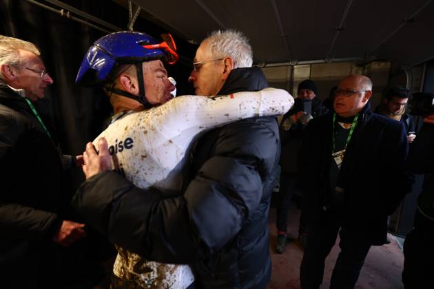 Belgian Thibau Nys celebrates after winning the elite men race of the Belgian Cyclocross Championships (11-12 01) on Sunday 12 January 2025 in Heusden-Zolder. DAVIDxPINTENS x110253188x
