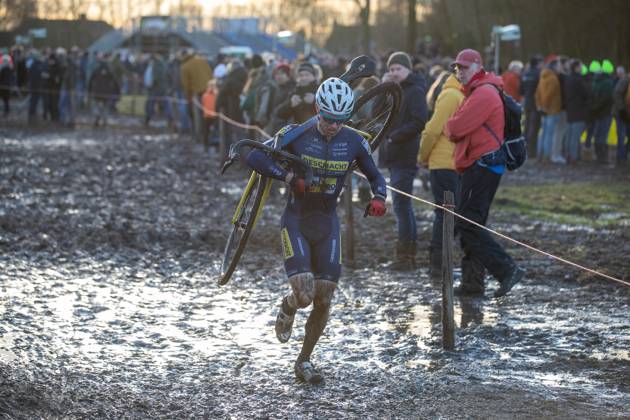 NK Cyclocross Oisterwijk Elite mannen Oisterwijk (NED), CYCLOCROSS, JANUARY 12 Corne van Kessel Gefotografeerd tijdens het Nederlands Kampioenschap veldrijden in Oisterwijk Content not available for redistribution in The Netherlands directly or indirectly through any third parties. Copyright: xSportfotoxPhotoagencyx