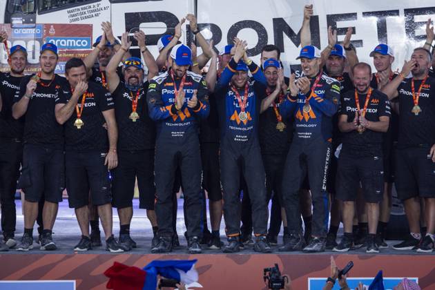 DAKAR 2025 - CEREMONY AND FINISH PODIUM 600 MACIK Martin (cze), TOMASEK Frantisek (cze), SVANDA David (cze), Iveco, MM Technology, Trucks, action during the Ceremony and Finish Podium of the Dakar 2025 on January 17, 2025 in Subaytah, Saudi Arabia - SubaytahSaudi Arabia  Copyright: xJULIENxDELFOSSEx