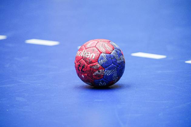 Molten Spielball, Themenfoto, Themenbild, Symbolfoto, Symbolbild, Stockfoto DEN, Deutschland vs. Tschechien, Handball, IHF Weltmeisterschaft 2025, Gruppe A, Spieltag 3, 19.01.2025 DEN, Deutschland vs. Tschechien, Handball, IHF Weltmeisterschaft 2025, Gruppe A, Spieltag 3, 19.01.2025 Herning Copyright: xEibner-Pressefoto MarcelxvonxFehrnx EP_MFN