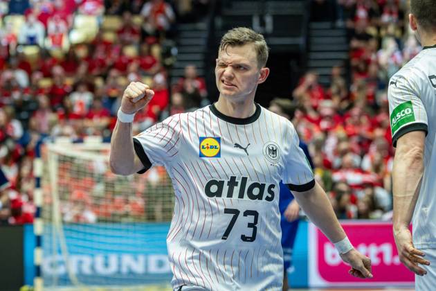 Handball Herning 23.01.2025 IHF Handball World Championship, WM, Weltmeisterschaft Hauptrunde Italien (ITA) - Deutschland (GER) Timo Kastening (Deutschland, No.73) Jubel