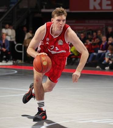 Justus Hollatz (FC Bayern Basketball, 21) mit einer Einzelaktion. GER, FC Bayern Basketball vs. Baskets Bamberg, Basketball, 1.Bundesliga, Saison 2024 2025, 26.01.2025, GER, FC Bayern Basketball vs. Baskets Bamberg, Basketball, 1.Bundesliga, Saison 2024 2025, 26.01.2025, Muenchen Copyright: xEibner-Pressefoto MarcelxEngelbrechtx EP_MET