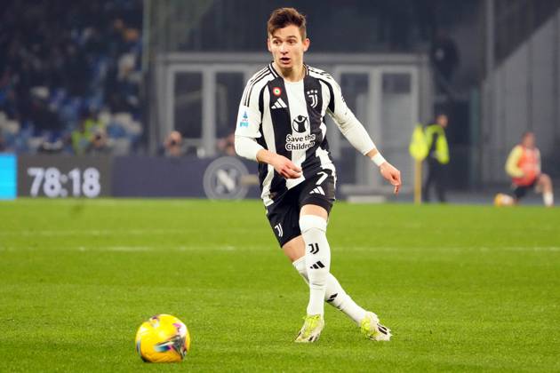 NAPLES, ITALY - JANUARY 25: Francisco Conceição of JUVENTUS FC during the Serie A match between SSC Napoli and Juventus FC at Stadio Diego Armando Maradona on January 25, 2025 in Naples, Italy Copyright: xFOTOAGENZIAx