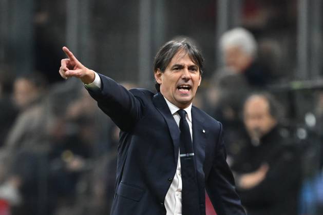 AC Milan vs Inter FC Internazionale Serie A match at Giuseppe Meazza San Siro Stadium Simone Inzaghi Head Coach of FC Inter, during the Italian Serie A football match between AC Milan and FC Inter on February 2, 2025 at Giuseppe Meazza San Siro Siro stadium in Milan, Italy Italy Copyright: TizianoxBallabio