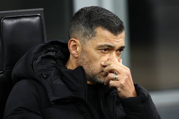 Ac Milan - FC Internazionale Sergio Conceicao, head coach of Ac Milan looks on during the Serie A match beetween Ac Milan and FC Internazionale at Stadio Giuseppe Meazza on February 2, 2025 in Milano, Italy . Milano Stadio Giuseppe Meazza Italy Copyright: xMarcoxCanonierox