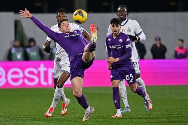 ACF Fiorentina s defender Robin Gosens during ACF Fiorentina vs Inter - FC Internazionale, Italian soccer Serie A match in Florence, Italy, February 06 2025 Copyright: xLisaxGuglielmi IPAxSportx xipa-agency.netx xx IPA_53729401 IPA_Agency_IPA53729401