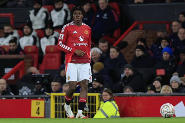 Manchester United, ManU v Leicester City FA Cup 07 02 2025. 4th Round Patrick Dorgu (13) of Manchester United during the FA Cup match between Manchester United and Leicester City at Old Trafford, Manchester, England on 7 February 2025. Manchester Old Trafford Greater Manchester England Editorial use only DataCo restrictions apply See www.football-dataco.com , Copyright: xConorxMolloyx PSI-21415-0041