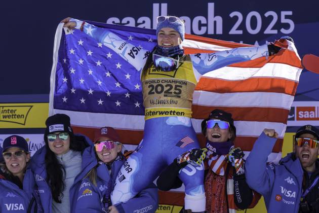 Alpine Skiing World Championships Saalbach Hinterglemm Saalbach Hinterglemm, Austria 20250208 Breezy Johnson USA on the podium after winning the gold medal in the womens downhill at the 2025 Alpine Skiing World Championships in Saalbach Hinterglemm Photo Cornelius Poppe NTB Saalbach Hinterglemm Austria EDITORIAL USE ONLY RESTRICTED USE FOR BETTING COMPANIES  Copyright: xCorneliusxPoppex xNTBx