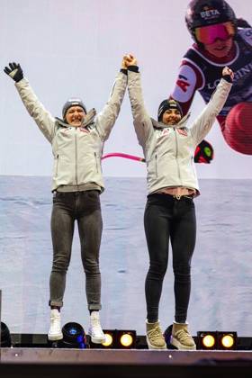 ALPINE SKIING - FIS Ski WC Saalbach 2025 SAALBACH,AUSTRIA,11.FEB.25 - ALPINE SKIING - FIS Alpine World Ski Championships Saalbach 2025, team combined, ladies, medal plaza, award ceremony. Image shows the rejoicing of Katharina Truppe and Stephanie Venier (AUT).  GEPAxpictures xHaraldxSteiner