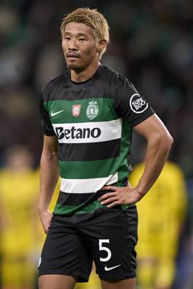 Sporting Clube de Portugal v Borussia Dortmund - UEFA Champions League 2024 25 League Knockout Play-off First Leg Hidemasa Morita of Sporting CP reacts during the UEFA Champions League Knockout phase play-offs 1st leg match between Sporting CP and Borussia Dortmund at Jose Alvalade Stadium in Lisbon, Portugal, on February 11, 2025. Lisbon, Portugal Lisbon Portugal Copyright: xJosexManuelxAlvarezxReyx originalFilename:alvarezrey-notitle250211_np58N