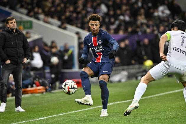FOOTBALL : Toulouse vs PSG - 22eme Journee de Ligue 1 McDonald S - Toulouse - 15 02 2025 Desire Doue (psg) Toulouse  Copyright: xThierryxBretonx