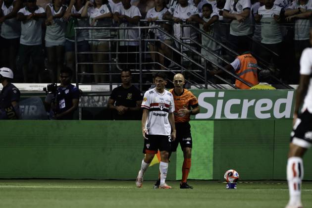 Match between Palmeiras and Sao Paulo for the Sao Paulo championship Sao paulo (sp), 02 16 2025 - paulistao palmeiras vs sao paulo - igor vinicius during the match between palmeiras and sao paulo, valid for the 10th round of the 2025 paulista football championship, on the night of this sunday, february 16, 2025, at allianz parque, in sao paulo-sp (Foto: Leco Viana Thenews2 imago images) SPO  Copyright: xLecoxVianax