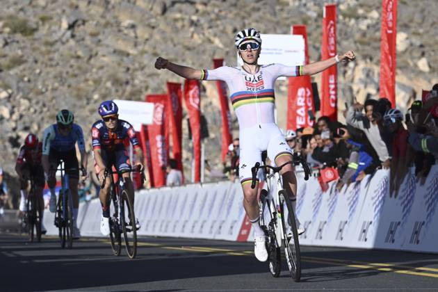 UAE Tour 2025 - Stage 3 JEBEL JAIS, UNITED ARAB EMIRATES - FEBRUARY 19 : Pogacar Tadej (SLO) of UAE Team Emirates wins during Stage 3 of the UAE Tour 2025 cycling race with start in Ras Al Khaimah and finish in Jebel Jais (181km) on February 19, 2025 in Jebel Jais, United Arab Emirates, 19 02 2025 Jebel Jais United Arab Emirates  Copyright: xPeterxDexVoechtx