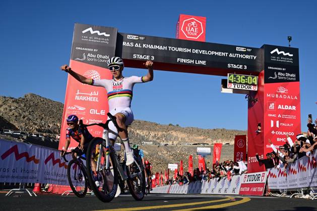 UAE Tour 2025 - Stage 3 JEBEL JAIS, UNITED ARAB EMIRATES - FEBRUARY 19 : Pogacar Tadej (SLO) of UAE Team Emirates celebrates the victory during Stage 3 of the UAE Tour 2025 cycling race with start in Ras Al Khaimah and finish in Jebel Jais (181km) on February 19, 2025 in Jebel Jais, United Arab Emirates, 19 02 2025 Jebel Jais United Arab Emirates  Copyright: xPeterxDexVoechtx