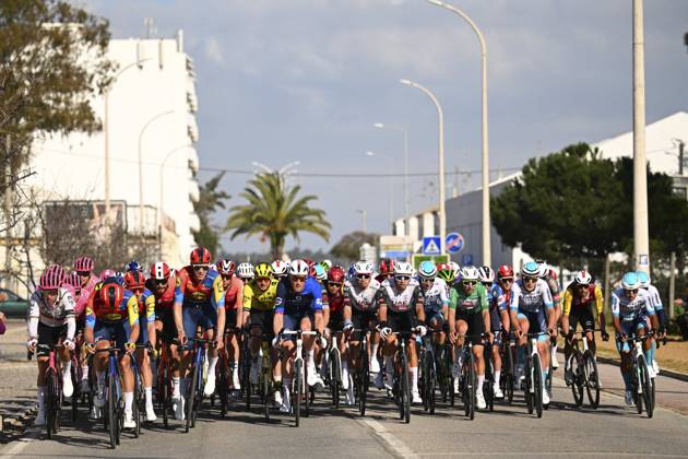 2025 Volta Algarve cycling race - Stage 3 TAVIRA, PORTUGAL - FEBRUARY 21 : illustration picture of the peloton during stage 3 of the 51th edition of the Volta Algarve cycling race, with start in Vila Real Santo Antonio and finish in Tavira on February 21, 2025 in Tavira, Portugal, 21 02 2025 ( Motordriver Kenny Verfaillie - Tavira Portugal  Copyright: xTomasxSiskx