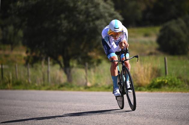 2025 Volta Algarve cycling race - Stage 5 MALHAO, PORTUGAL - FEBRUARY 23 : Van Mechelen Vlad (BEL) of Bahrain Victorious during stage 5, an individual time trial, of the 51th edition of the Volta Algarve cycling race, with start in Salir and finish in Malhao on February 23, 2025 in Malhao, Portugal, 23 02 2025 ( Motordriver Kenny Verfaillie - Malhao Portugal  Copyright: xTomasxSiskx