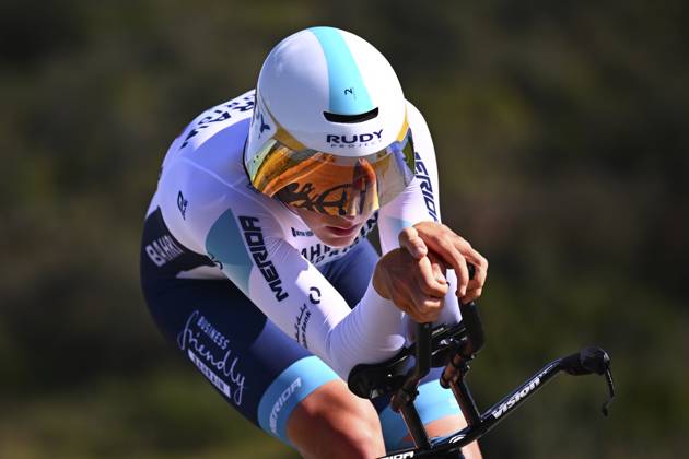 2025 Volta Algarve cycling race - Stage 5 MALHAO, PORTUGAL - FEBRUARY 23 : Van Mechelen Vlad (BEL) of Bahrain Victorious during stage 5, an individual time trial, of the 51th edition of the Volta Algarve cycling race, with start in Salir and finish in Malhao on February 23, 2025 in Malhao, Portugal, 23 02 2025 ( Motordriver Kenny Verfaillie - Malhao Portugal  Copyright: xTomasxSiskx