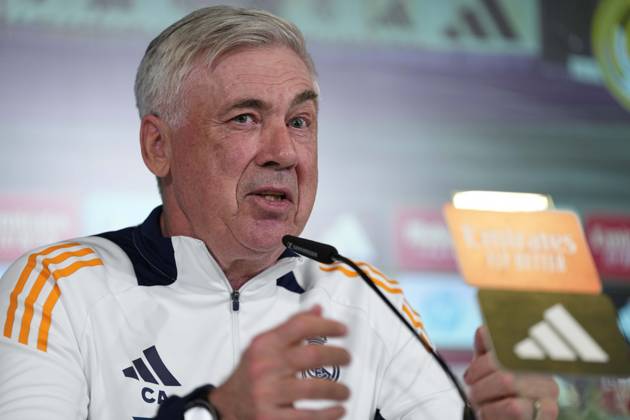 February 25, 2025, Valdebebas, Madrid, SPAIN: Carlo Ancelotti attends his press conference, PK, Pressekonferenz during the training day of Real Madrid ahead the Spanish Cup, Copa del Rey, football match against Real Sociedad at Ciudad Deportiva Real Madrid on February 25, 2024, in Valdebebas, Madrid, Spain. Valdebebas SPAIN - ZUMArain 20250225_zaa_a181_039 Copyright: xOscarxJ.xBarrosox