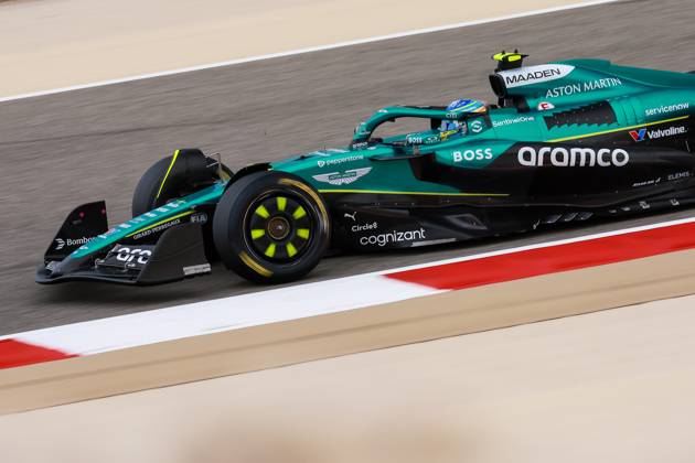 F1 - PRE-SEASON TESTING 2025 - BAHRAIN 14 ALONSO Fernando (spa), Aston Martin F1 Team AMR24, action during the Formula 1 Aramco pre-season testing 2025 of the 2025 FIA Formula One World Championship, WM, Weltmeisterschaft from February 26 to 28, 2025 on the Bahrain International Circuit, in Sakhir, Bahrain - SakhirBahrain Copyright: xEricxAlonsox