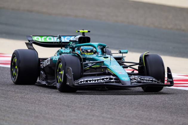 F1 - PRE-SEASON TESTING 2025 - BAHRAIN 14 ALONSO Fernando (spa), Aston Martin F1 Team AMR24, action during the Formula 1 Aramco pre-season testing 2025 of the 2025 FIA Formula One World Championship, WM, Weltmeisterschaft from February 26 to 28, 2025 on the Bahrain International Circuit, in Sakhir, Bahrain - SakhirBahrain  Copyright: xFLORENTxGOODENx