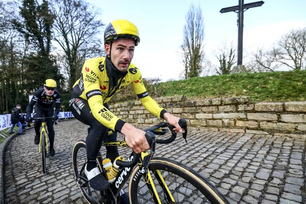 Belgian Victor Campenaerts of Team Visma-Lease a Bike pictured in action at the Muur van Geraardsbergen (Mur de Grammont) during a track reconnaissance session ahead of this weekend s one-day cycling race Omloop Het Nieuwsblad, opening race of the Flemish classic one day races season, Friday 28 February 2025. DAVIDxPINTENS x113658309x