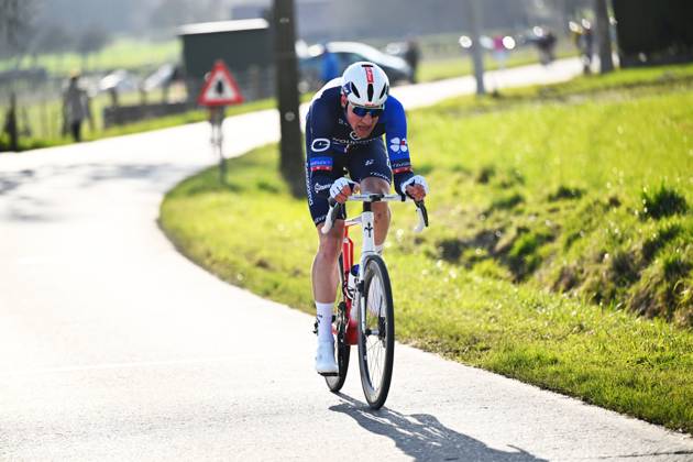 Swiss Stefan Kung of Groupama-FDJ pictured in action during the men s one-day cycling race Omloop Het Nieuwsblad (UCI World Tour), 197 km from Gent to Ninove, Saturday 01 March 2025. POOLxLUCxCLAESSEN x113857422x