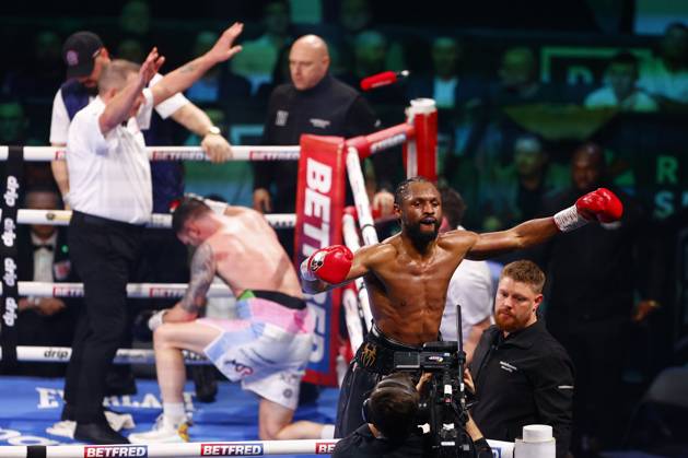 Bilder des Jahres 2025, Sport 03 MÃ¤rz Sport Themen der Woche KW09 Sport Bilder des Tages 1st March 2025; SSE Arena, Belfast, Northern Ireland: IBF Welterweight Final Eliminator; Lewis Crocker versus Paddy Donovan; In the undercard light heavyweight division, Craig Richards celebrates his victory over Padraig McCrory in a TKO in round 8  ActionPlus12756086 GrahamxService