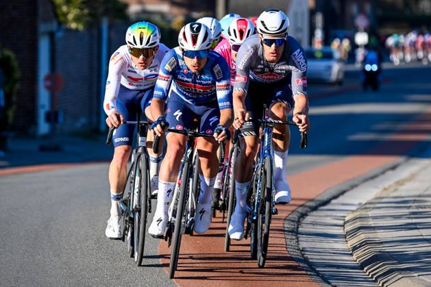 French Thomas Gachignard of TotalEnergies, Slovenian Martin Svrcek of Soudal Quick-Step and New Zealander Sam Gaze of Alpecin-Deceuninck pictured in action during the Ename Samyn Classic one day cycling race, 199,1km from Quaregnon to Dour on Tuesday 04 March 2025. TOM GOYVAERTS TomxGoyvaerts x114220301x