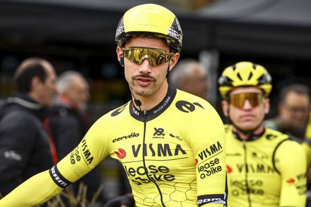 Belgian Victor Campenaerts of Team Visma-Lease a Bike pictured before the first stage of 83th edition of the Paris-Nice cycling race, from and to Le Perray-en-Yvelines (156,5km), Sunday 09 March 2025. DAVIDxPINTENS x114552938x
